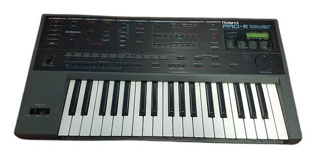 ROLAND - PRO E