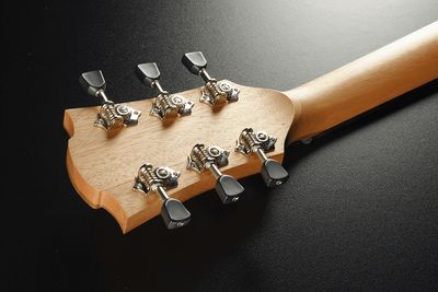 LAG TRAMONTANE - Auditorium Cutaway - Black Satin